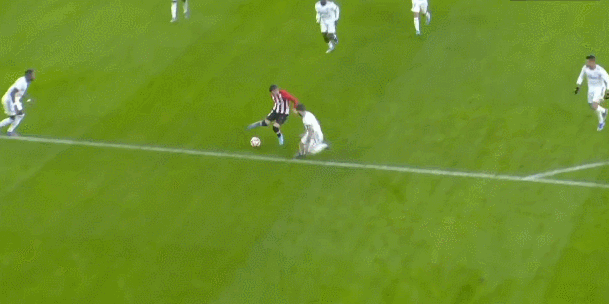 詹姆斯透露自己与科比乔丹的关系，在退役前不想和他说话