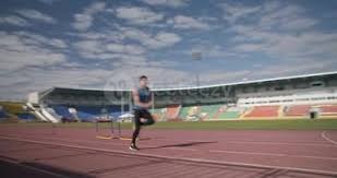 意甲：尤文主场惨败 那不勒斯力克“紫百合”