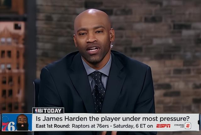 在蹒跚滑行 在蹒跚滑行